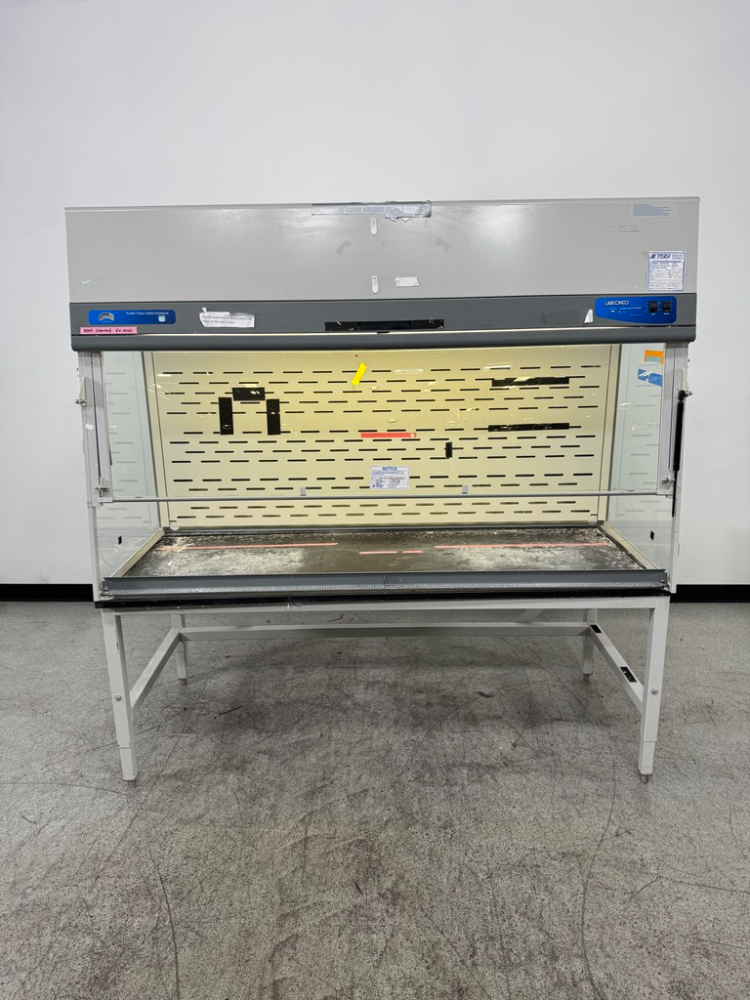 Image of Labconco Purifier 6' Class Safety Enclosure